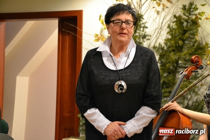 Zdjęcie w galerii na portalu naszraciborz.pl: Amatorskie Teatry z Raciborza i Chorzowa wystąpiły na Zamku Piastowskim  wiadomości z regionu