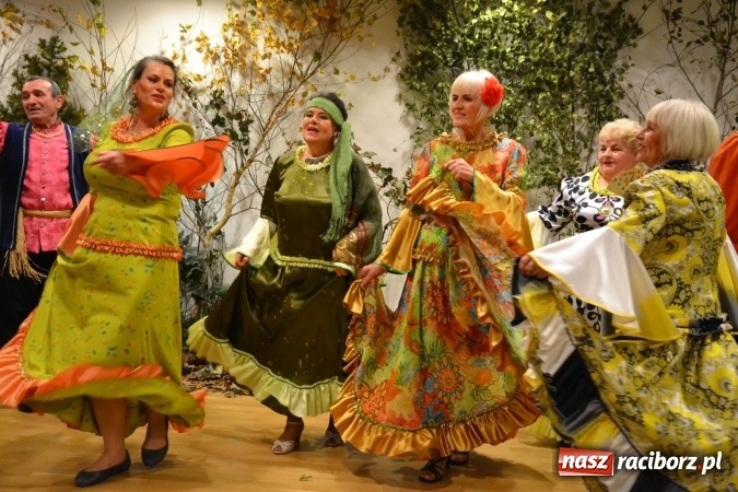 Zdjęcie w galerii na portalu naszraciborz.pl: Amatorskie Teatry z Raciborza i Chorzowa wystąpiły na Zamku Piastowskim  wiadomości z regionu