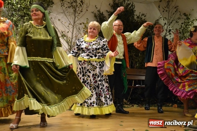 Zdjęcie w galerii na portalu naszraciborz.pl: Amatorskie Teatry z Raciborza i Chorzowa wystąpiły na Zamku Piastowskim  wiadomości z regionu