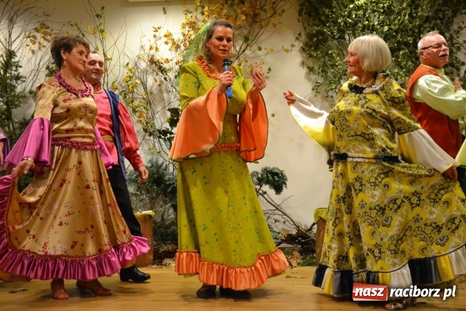 Zdjęcie w galerii na portalu naszraciborz.pl: Amatorskie Teatry z Raciborza i Chorzowa wystąpiły na Zamku Piastowskim  wiadomości z regionu