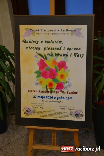 Zdjęcie w galerii na portalu naszraciborz.pl: Amatorskie Teatry z Raciborza i Chorzowa wystąpiły na Zamku Piastowskim  wiadomości z regionu