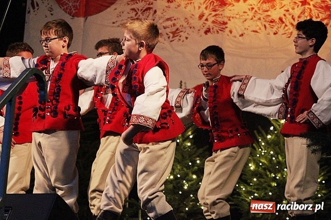 Zdjęcie w galerii na portalu naszraciborz.pl: Folklor zagościł na raciborskim jarmarku  wiadomości z regionu