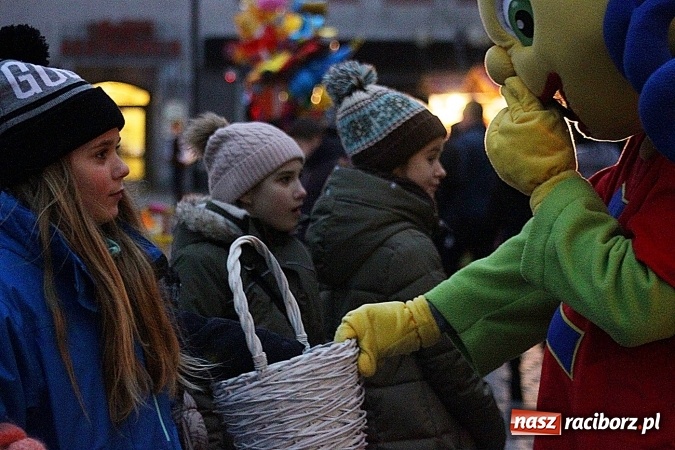 Zdjęcie w galerii na portalu naszraciborz.pl: Folklor zagościł na raciborskim jarmarku  wiadomości z regionu