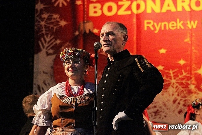 Zdjęcie w galerii na portalu naszraciborz.pl: Folklor zagościł na raciborskim jarmarku  wiadomości z regionu