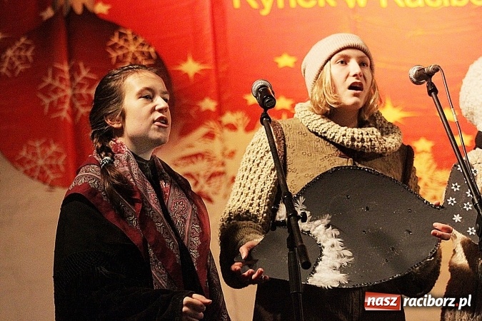 Zdjęcie w galerii na portalu naszraciborz.pl: Folklor zagościł na raciborskim jarmarku  wiadomości z regionu