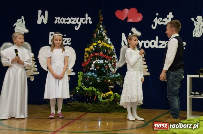 Zdjęcie w galerii na portalu naszraciborz.pl: Rodzinnie, świątecznie i kolorowo - bożonarodzeniowy kiermasz w Sudole wiadomości z regionu