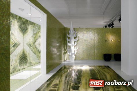 Zdjęcie w galerii na portalu naszraciborz.pl: Przeźroczysty kamień z Pietrowic wiadomości z regionu