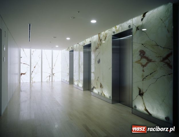 Zdjęcie w galerii na portalu naszraciborz.pl: Przeźroczysty kamień z Pietrowic wiadomości z regionu