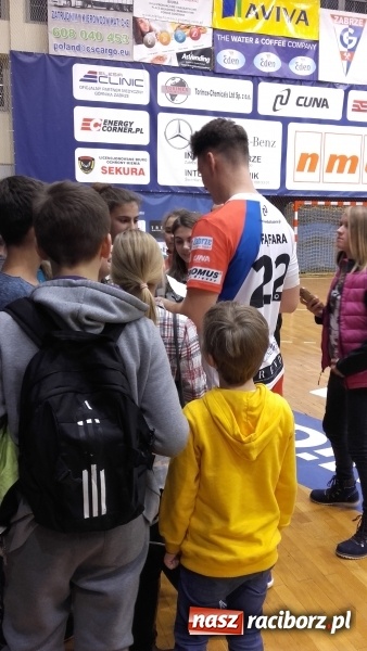 Zdjęcie w galerii na portalu naszraciborz.pl: Młodzi szczypiorniści z Kuźni Raciborskiej uczyli się w ekstraklasie  wiadomości z regionu