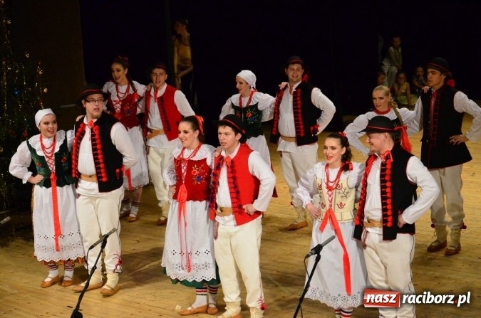 Zdjęcie w galerii na portalu naszraciborz.pl: Tańczą od dwudziestu lat! Zesp&oacute;ł Łężczok z Nędzy świętuje jubileusz wiadomości z regionu