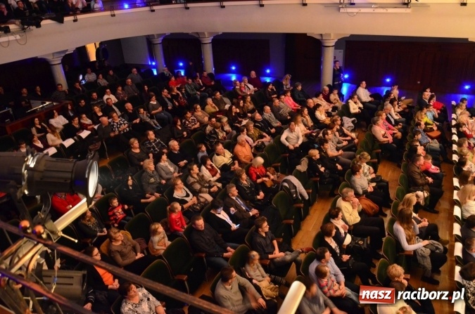 Zdjęcie w galerii na portalu naszraciborz.pl: Tańczą od dwudziestu lat! Zesp&oacute;ł Łężczok z Nędzy świętuje jubileusz wiadomości z regionu