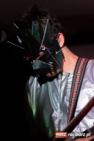 Zdjęcie w galerii na portalu naszraciborz.pl: Tajemnicza BOKKA zagrała na Przystanku Kulturalnym Koniec Świata wiadomości z regionu