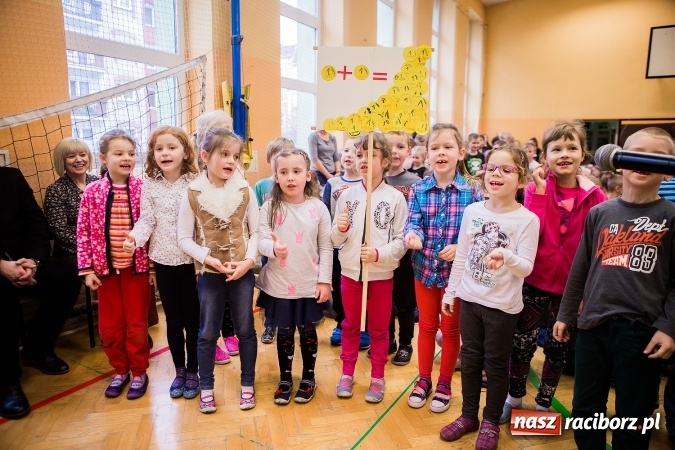 Zdjęcie w galerii na portalu naszraciborz.pl: Podsumowanie akcji G&oacute;ra Grosza 2016 w SP13 wiadomości z regionu