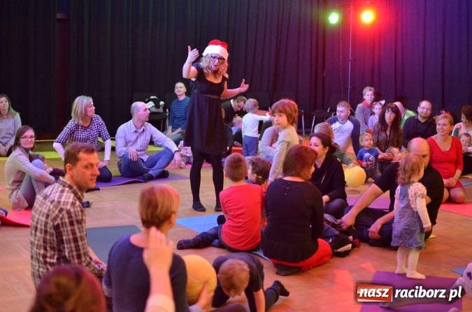 Zdjęcie w galerii na portalu naszraciborz.pl: Raciborskie maluchy znalazły się w świątecznej krainie dźwięku  wiadomości z regionu