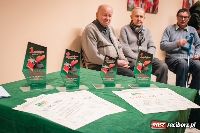 Zdjęcie w galerii na portalu naszraciborz.pl: Raciborscy brydżyści podsumowali VIII Mistrzostwa Powiatu w Brydżu Sportowym wiadomości z regionu