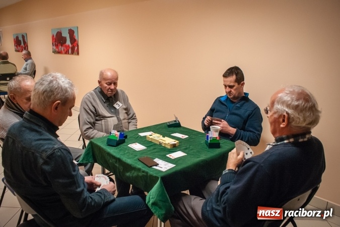 Zdjęcie w galerii na portalu naszraciborz.pl: Raciborscy brydżyści podsumowali VIII Mistrzostwa Powiatu w Brydżu Sportowym wiadomości z regionu
