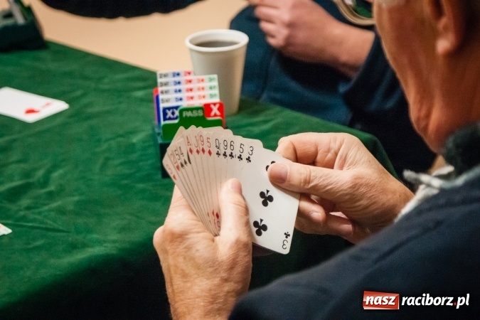 Zdjęcie w galerii na portalu naszraciborz.pl: Raciborscy brydżyści podsumowali VIII Mistrzostwa Powiatu w Brydżu Sportowym wiadomości z regionu
