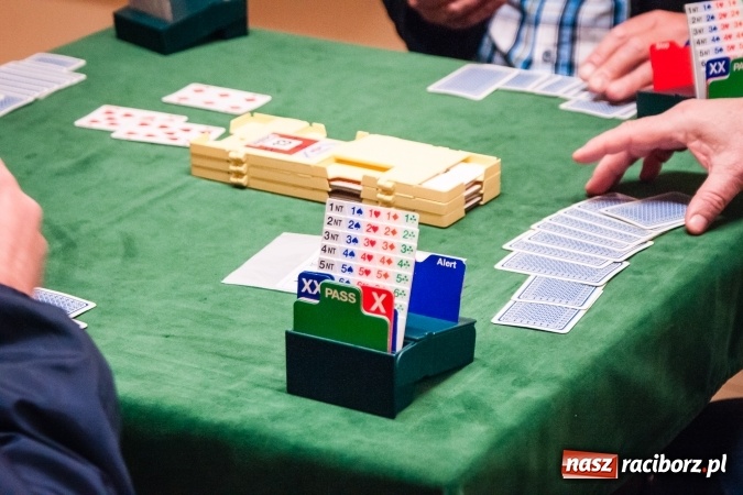 Zdjęcie w galerii na portalu naszraciborz.pl: Raciborscy brydżyści podsumowali VIII Mistrzostwa Powiatu w Brydżu Sportowym wiadomości z regionu