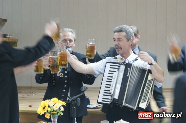 Zdjęcie w galerii na portalu naszraciborz.pl: Gwarki gminne w Szymocicach wiadomości z regionu