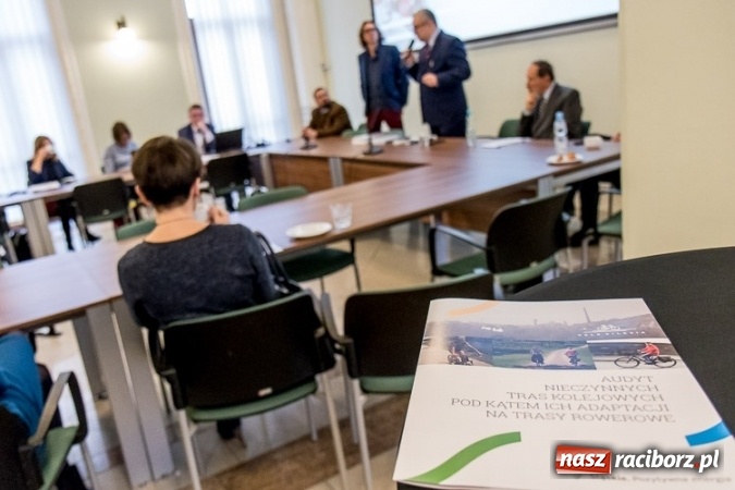 Zdjęcie w galerii na portalu naszraciborz.pl: Autostrada rowerowa połączy Racib&oacute;rz i Częstochowę wiadomości z regionu