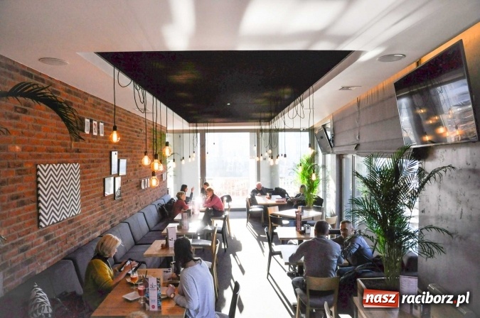 Zdjęcie w galerii na portalu naszraciborz.pl: Nowa kawiarnia przy Rynku w Raciborzu. KOFEINKA już otwarta wiadomości z regionu
