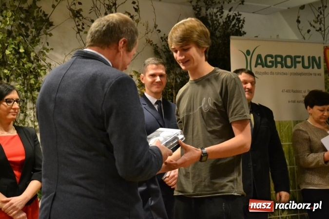 Zdjęcie w galerii na portalu naszraciborz.pl: IX edycja powiatowego konkursu Bezpieczne Rolnictwo Powiatu Raciborskiego za nami wiadomości z regionu