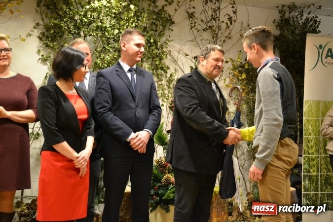 Zdjęcie w galerii na portalu naszraciborz.pl: IX edycja powiatowego konkursu Bezpieczne Rolnictwo Powiatu Raciborskiego za nami wiadomości z regionu