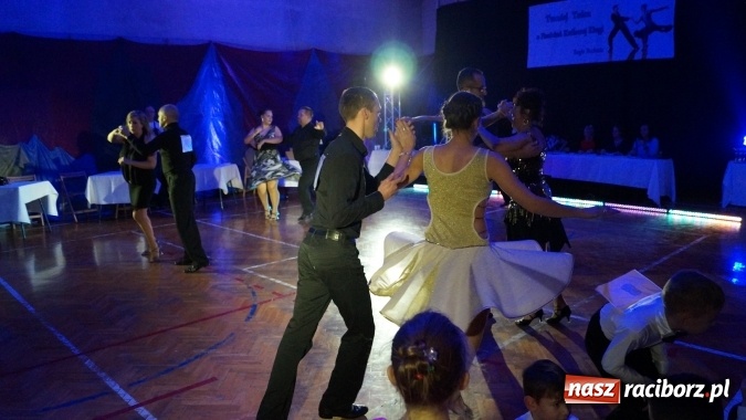 Zdjęcie w galerii na portalu naszraciborz.pl: Medale raciborzan w XX Turnieju Tańca Towarzyskiego w Bochni  wiadomości z regionu