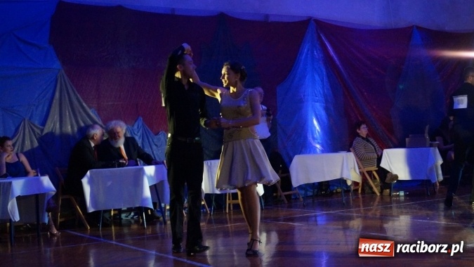 Zdjęcie w galerii na portalu naszraciborz.pl: Medale raciborzan w XX Turnieju Tańca Towarzyskiego w Bochni  wiadomości z regionu