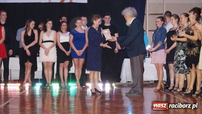 Zdjęcie w galerii na portalu naszraciborz.pl: Medale raciborzan w XX Turnieju Tańca Towarzyskiego w Bochni  wiadomości z regionu
