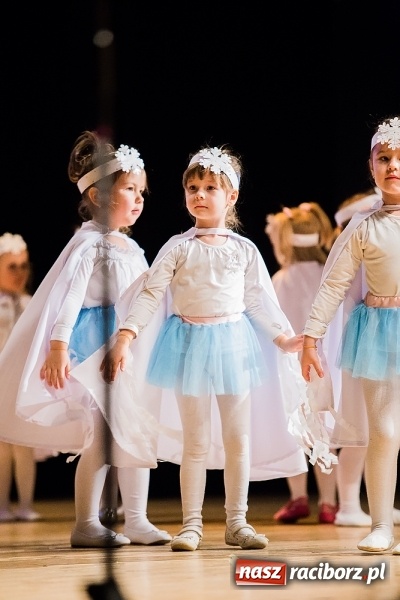 Zdjęcie w galerii na portalu naszraciborz.pl: Przedszkole nr 15 wystąpiło w Raciborskim Centrum Kultury wiadomości z regionu