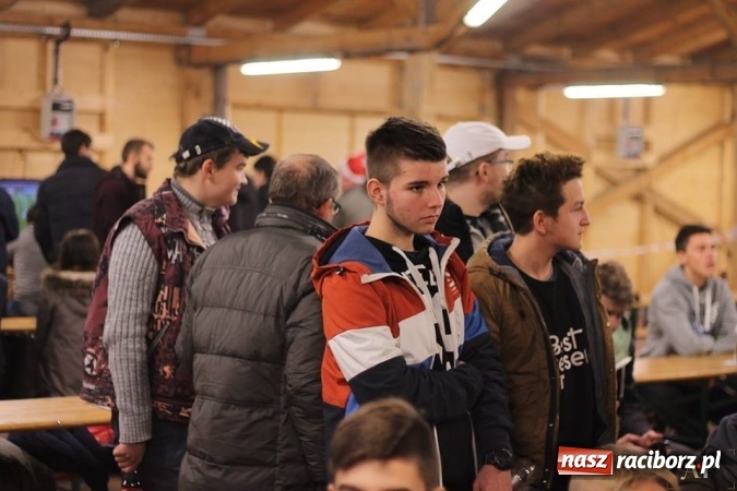 Zdjęcie w galerii na portalu naszraciborz.pl: III Turniej Mikołajkowy FIFA 2017 za nami wiadomości z regionu