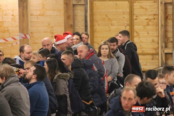 Zdjęcie w galerii na portalu naszraciborz.pl: III Turniej Mikołajkowy FIFA 2017 za nami wiadomości z regionu