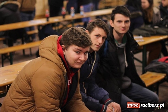 Zdjęcie w galerii na portalu naszraciborz.pl: III Turniej Mikołajkowy FIFA 2017 za nami wiadomości z regionu