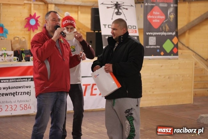 Zdjęcie w galerii na portalu naszraciborz.pl: III Turniej Mikołajkowy FIFA 2017 za nami wiadomości z regionu