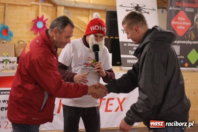 Zdjęcie w galerii na portalu naszraciborz.pl: III Turniej Mikołajkowy FIFA 2017 za nami wiadomości z regionu