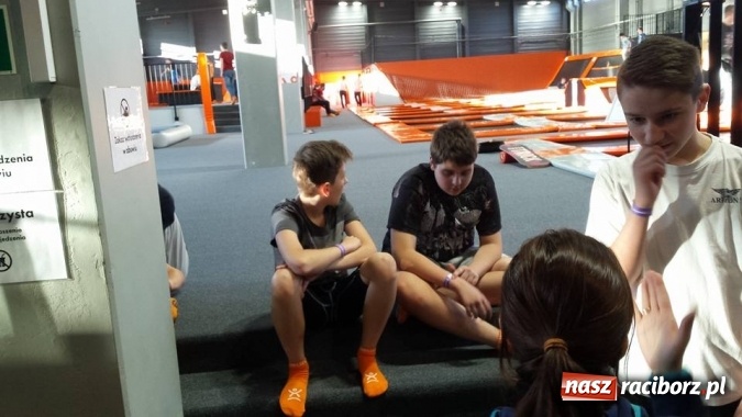 Zdjęcie w galerii na portalu naszraciborz.pl: Wyjazdowa lekcja WF-u w Gimnazjum numer 5 wiadomości z regionu