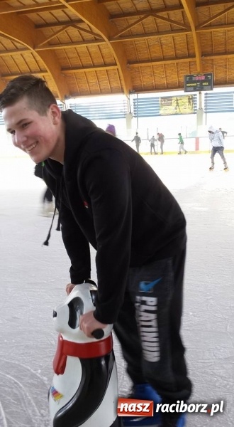 Zdjęcie w galerii na portalu naszraciborz.pl: Wyjazdowa lekcja WF-u w Gimnazjum numer 5 wiadomości z regionu