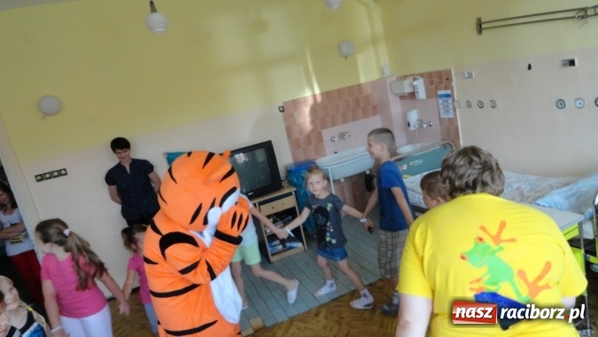 Zdjęcie w galerii na portalu naszraciborz.pl: Crazy Club po raz czwarty pomaga dzieciom leczącym się w klinice w Zabrzu. Każdy może się przyłączyć! wiadomości z regionu