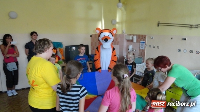 Zdjęcie w galerii na portalu naszraciborz.pl: Crazy Club po raz czwarty pomaga dzieciom leczącym się w klinice w Zabrzu. Każdy może się przyłączyć! wiadomości z regionu