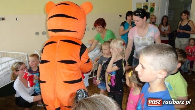 Zdjęcie w galerii na portalu naszraciborz.pl: Crazy Club po raz czwarty pomaga dzieciom leczącym się w klinice w Zabrzu. Każdy może się przyłączyć! wiadomości z regionu