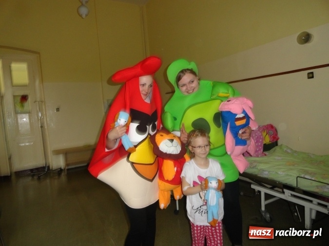 Zdjęcie w galerii na portalu naszraciborz.pl: Crazy Club po raz czwarty pomaga dzieciom leczącym się w klinice w Zabrzu. Każdy może się przyłączyć! wiadomości z regionu