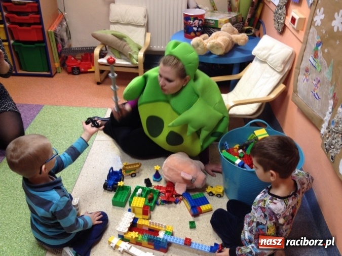 Zdjęcie w galerii na portalu naszraciborz.pl: Crazy Club po raz czwarty pomaga dzieciom leczącym się w klinice w Zabrzu. Każdy może się przyłączyć! wiadomości z regionu