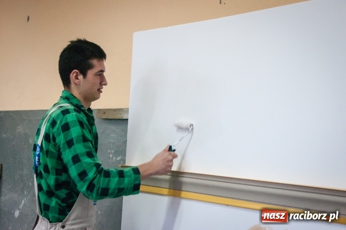 Zdjęcie w galerii na portalu naszraciborz.pl: VIII Międzynarodowy Turniej Budowlany w CKZiU nr 1 wiadomości z regionu