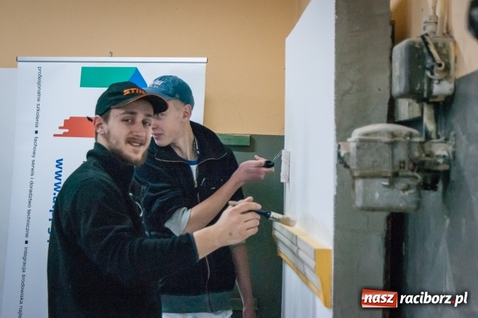 Zdjęcie w galerii na portalu naszraciborz.pl: VIII Międzynarodowy Turniej Budowlany w CKZiU nr 1 wiadomości z regionu