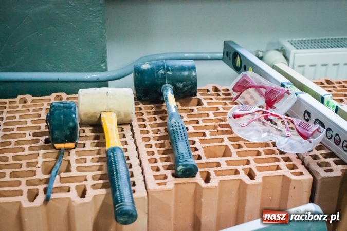 Zdjęcie w galerii na portalu naszraciborz.pl: VIII Międzynarodowy Turniej Budowlany w CKZiU nr 1 wiadomości z regionu