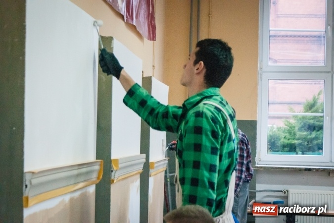 Zdjęcie w galerii na portalu naszraciborz.pl: VIII Międzynarodowy Turniej Budowlany w CKZiU nr 1 wiadomości z regionu