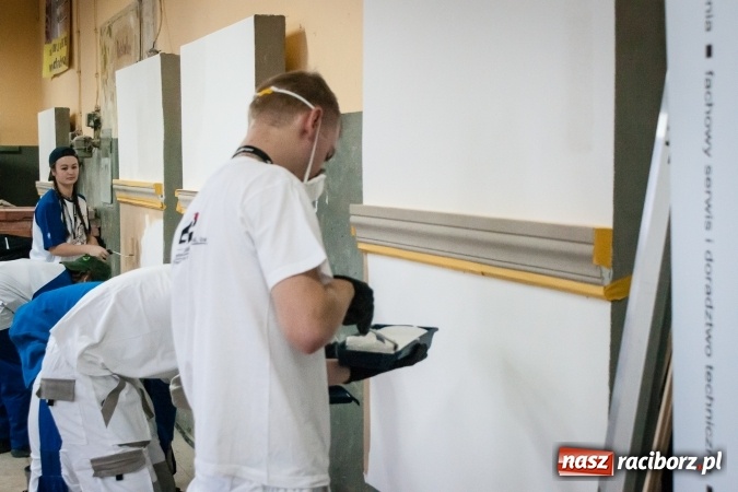 Zdjęcie w galerii na portalu naszraciborz.pl: VIII Międzynarodowy Turniej Budowlany w CKZiU nr 1 wiadomości z regionu