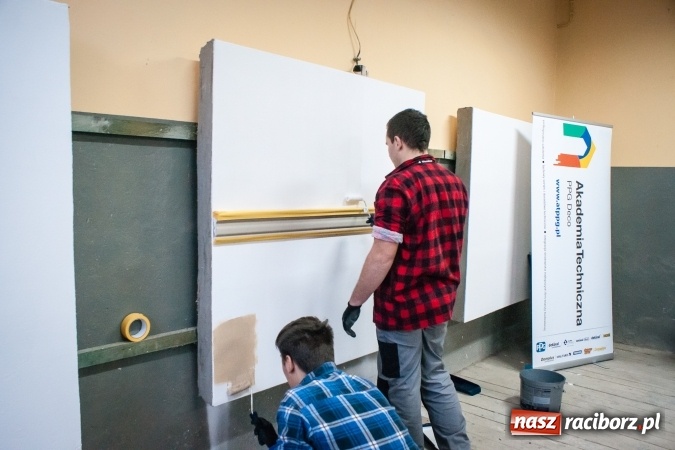 Zdjęcie w galerii na portalu naszraciborz.pl: VIII Międzynarodowy Turniej Budowlany w CKZiU nr 1 wiadomości z regionu