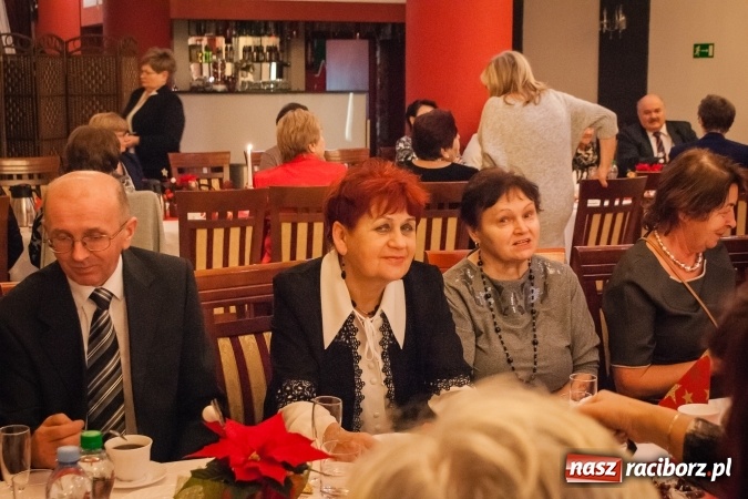 Zdjęcie w galerii na portalu naszraciborz.pl: Dziesiąte urodziny raciborskiego Śląskiego Uniwersytetu Trzeciego Wieku wiadomości z regionu